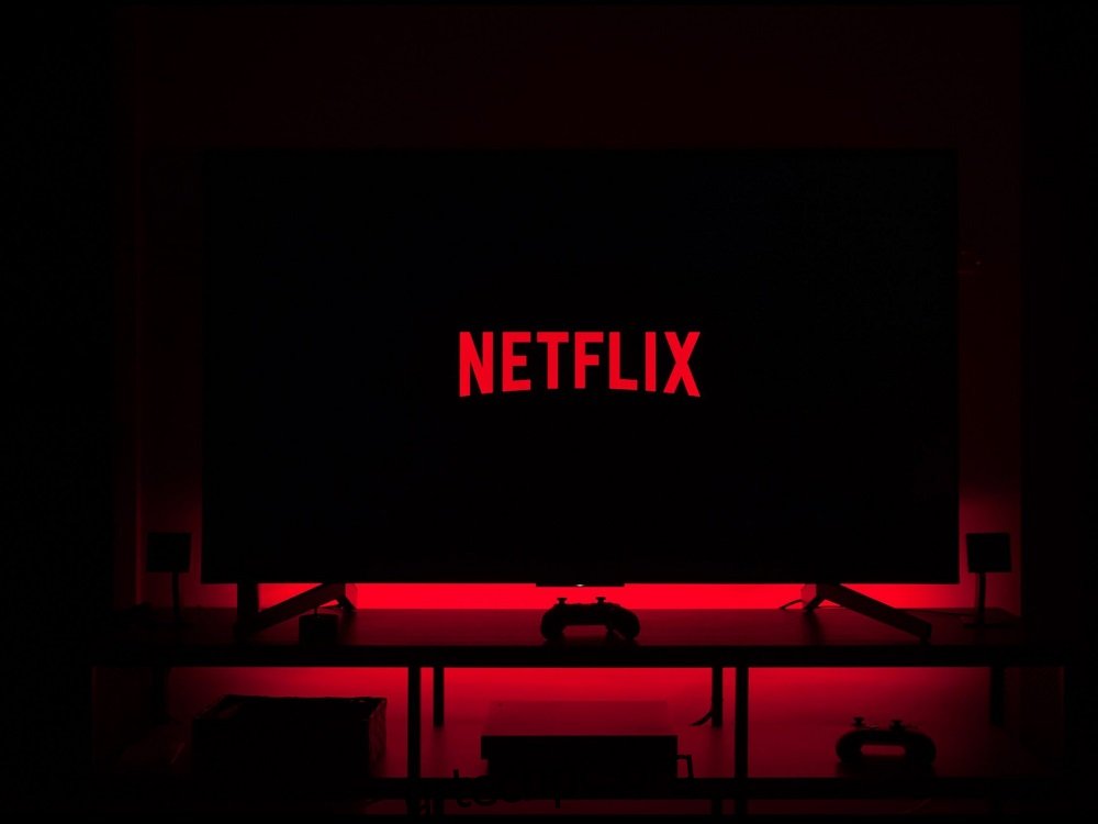 Παρακολουθήστε το Netflix σε μη έξυπνη τηλεόραση