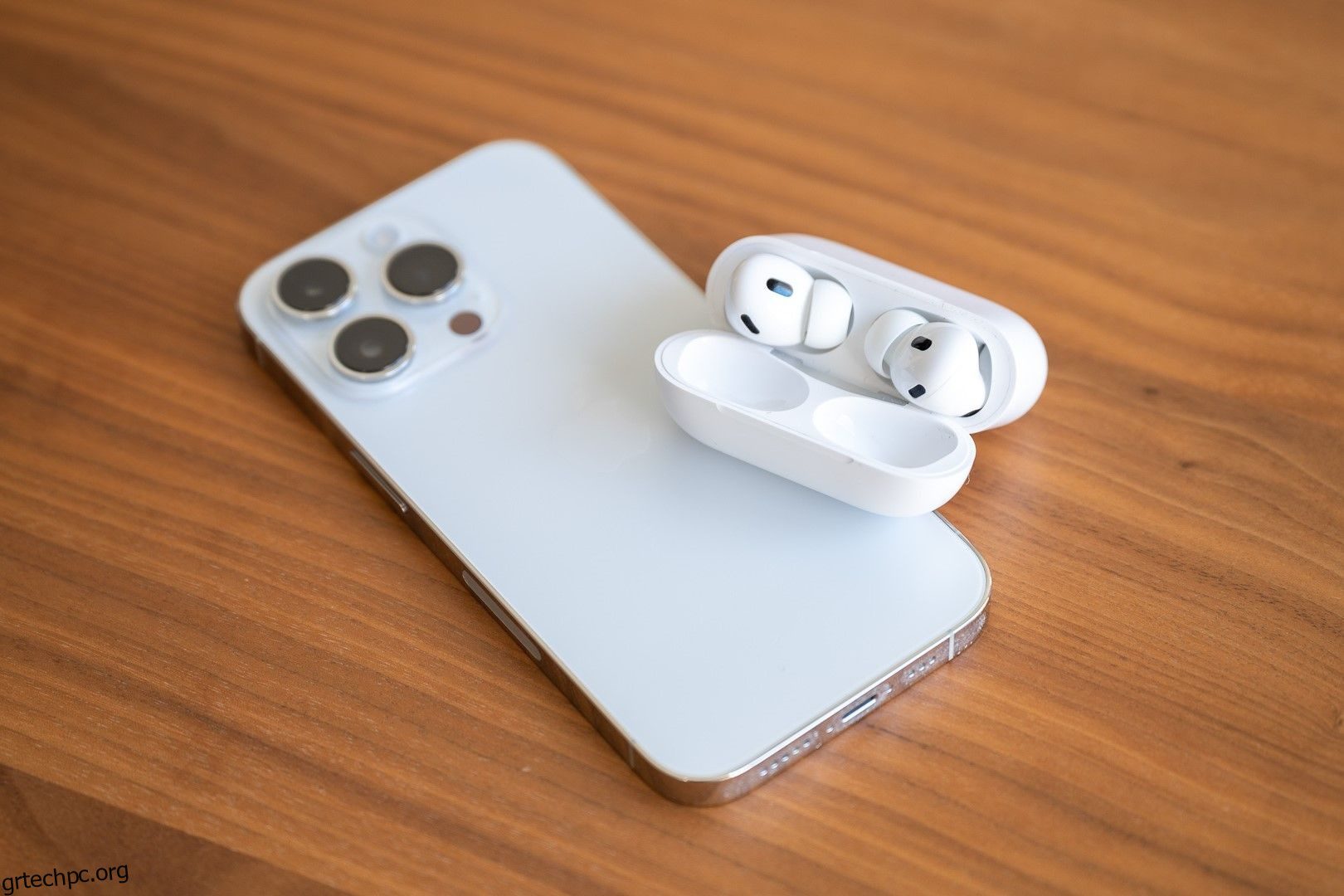 Τα καλύτερα ακουστικά για iPhone το 2023